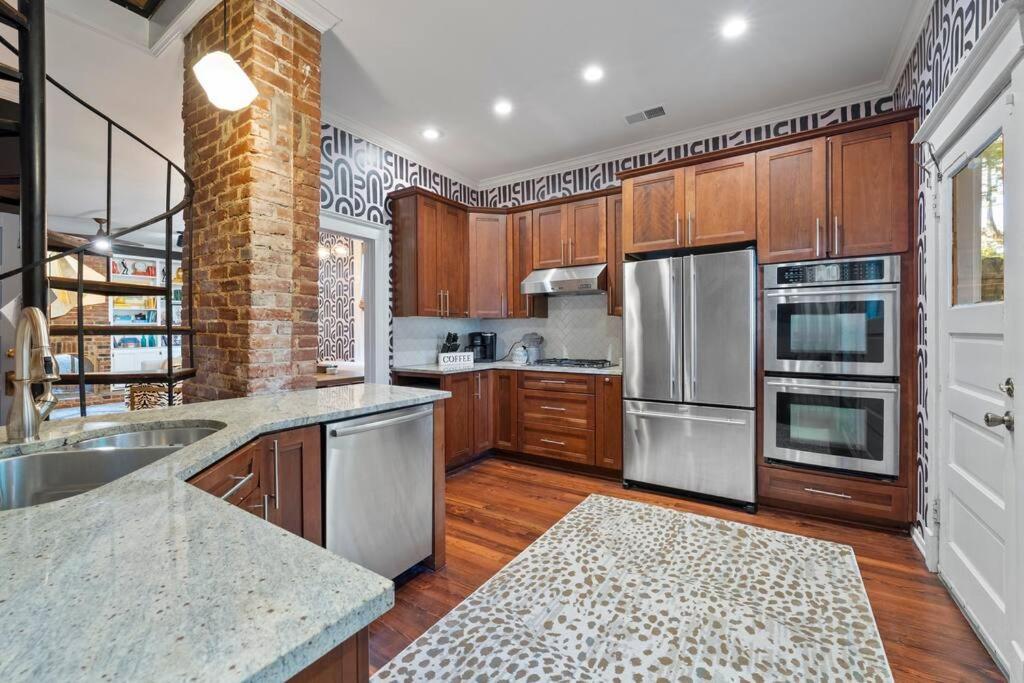 Large Historical Home W/ Fire Pit, Chef Kitchen. Memphis Exterior photo